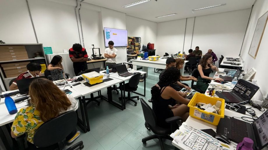 WhatsApp Image 2025-09-17 at 16.35.00