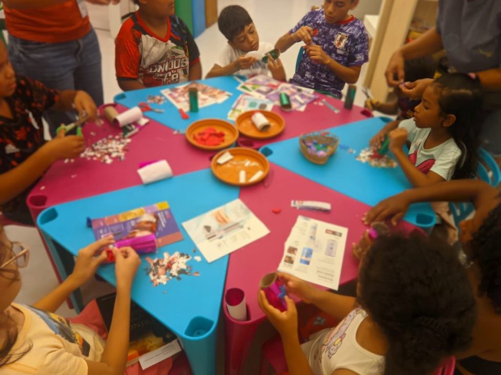 Oficina lança-confetes (2)