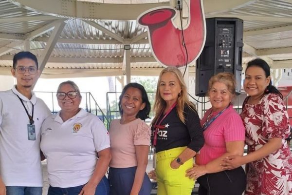 WhatsApp Image 2025-12-05 at 09.36.33 - Copia